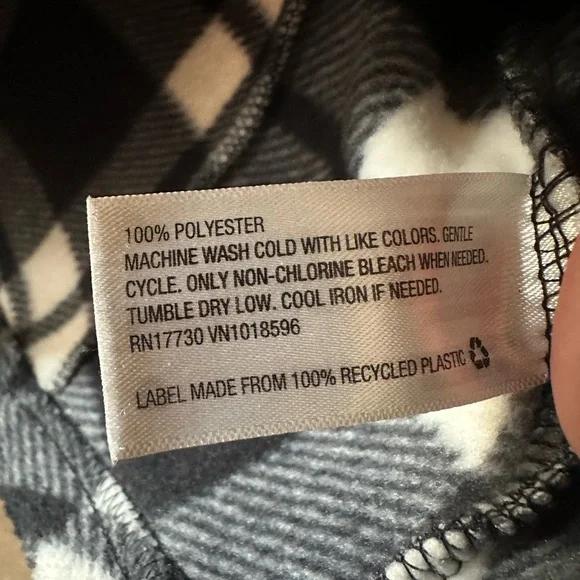 Merona Black and White Plaid Fleece Zip-Up Hoodie - Picture 3 of 4